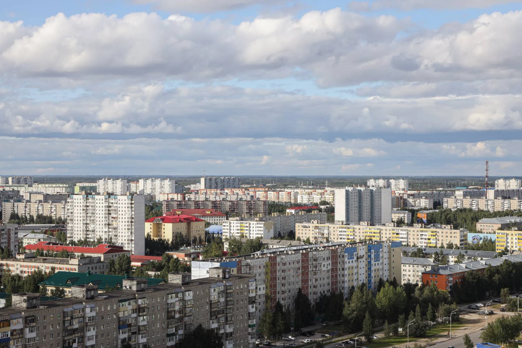Вакцинация от COVID-19 в Нижневартовске продолжается