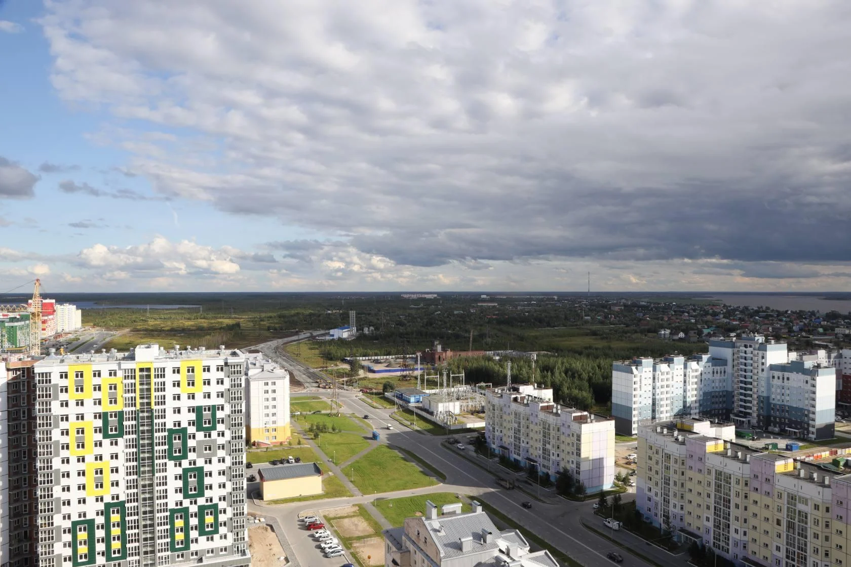 Нижневартовск среди лидеров по строительству жилья /ФОТО/