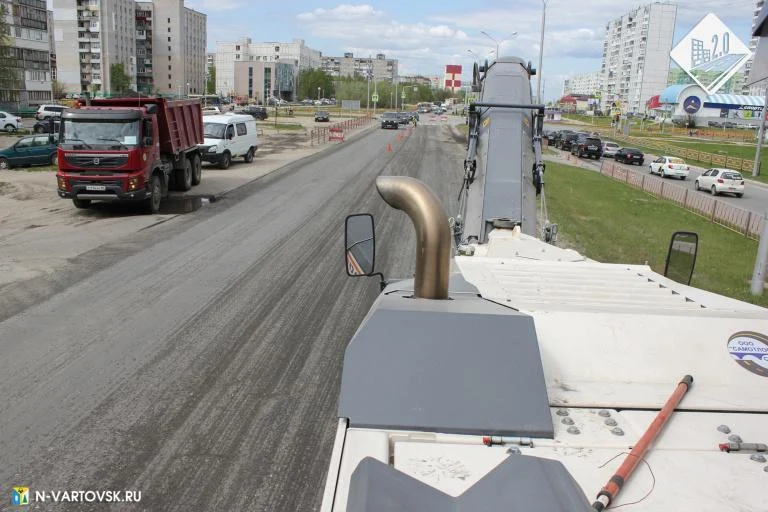 В рамках нацпроекта в Нижневартовске ремонтируют две дороги /ФОТО/