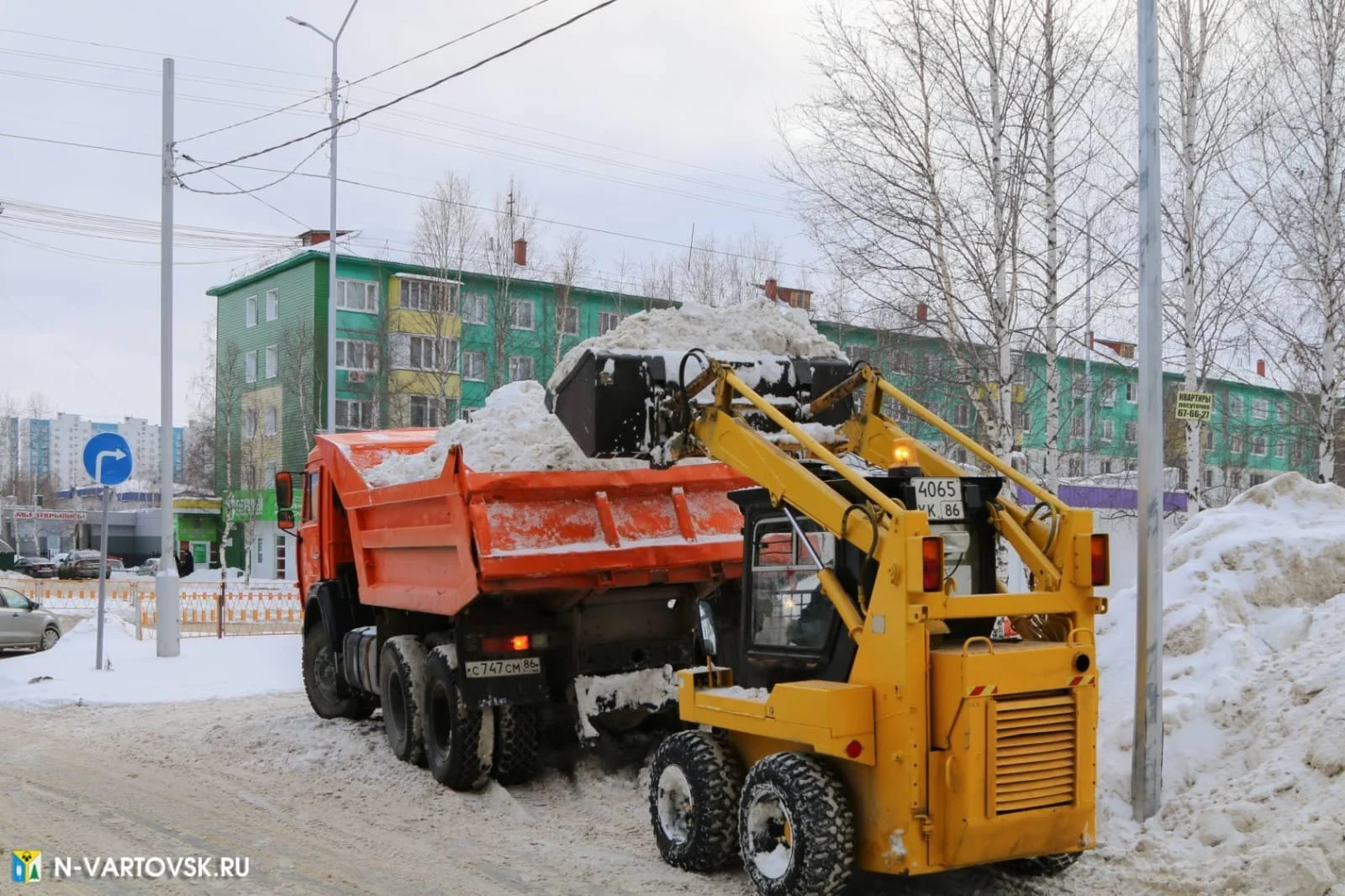 С начала года на спецполигон вывезено около 300 тысяч кубометров снега